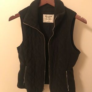 Abercrombie & Fitch Vest